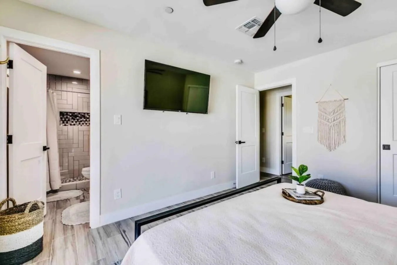 Luxurious Old Town Remodel Home W Heated Pool Scottsdale 0*,  USA